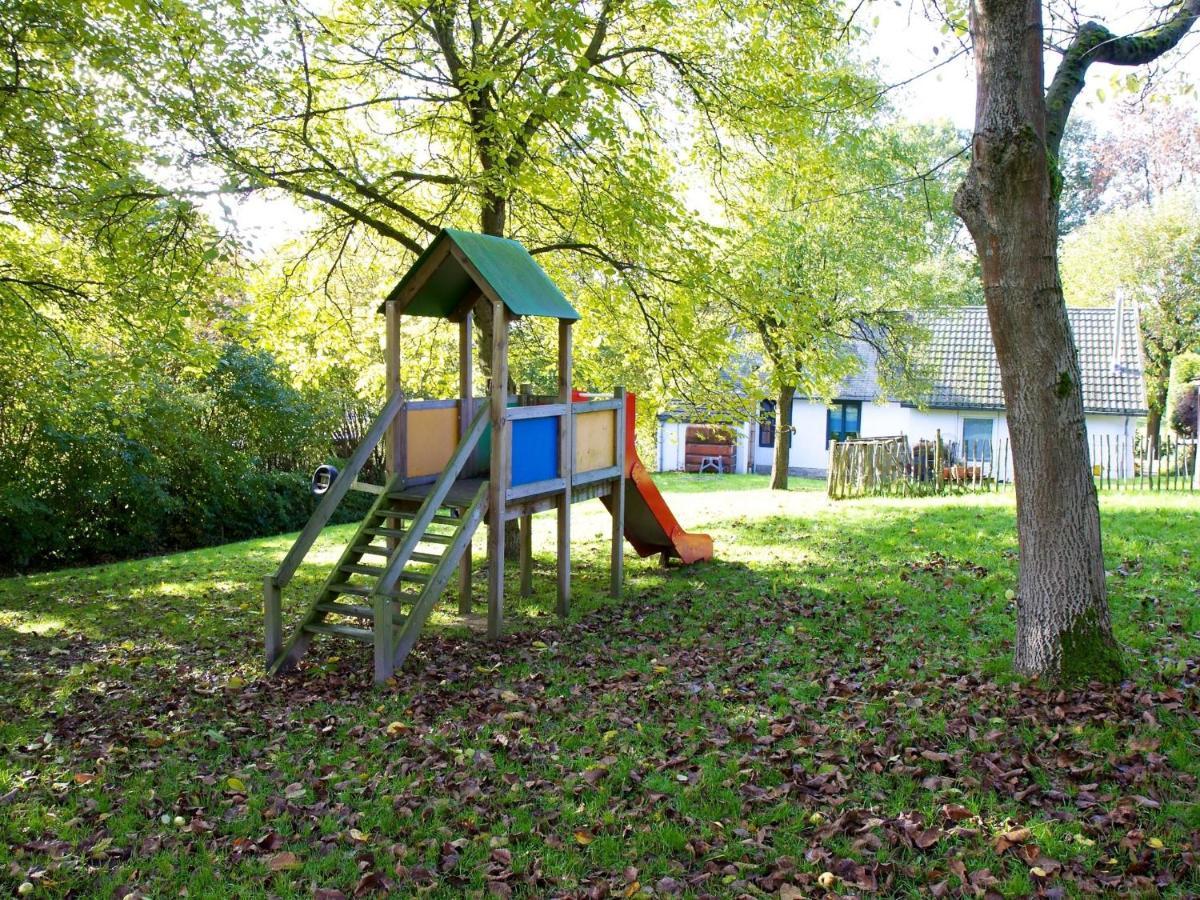 Holiday Home In Gemmenich With Forest Views Ten Eiken Екстериор снимка